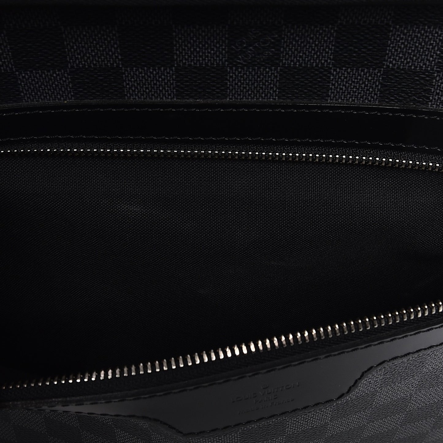 Damier Graphite Pilot Case