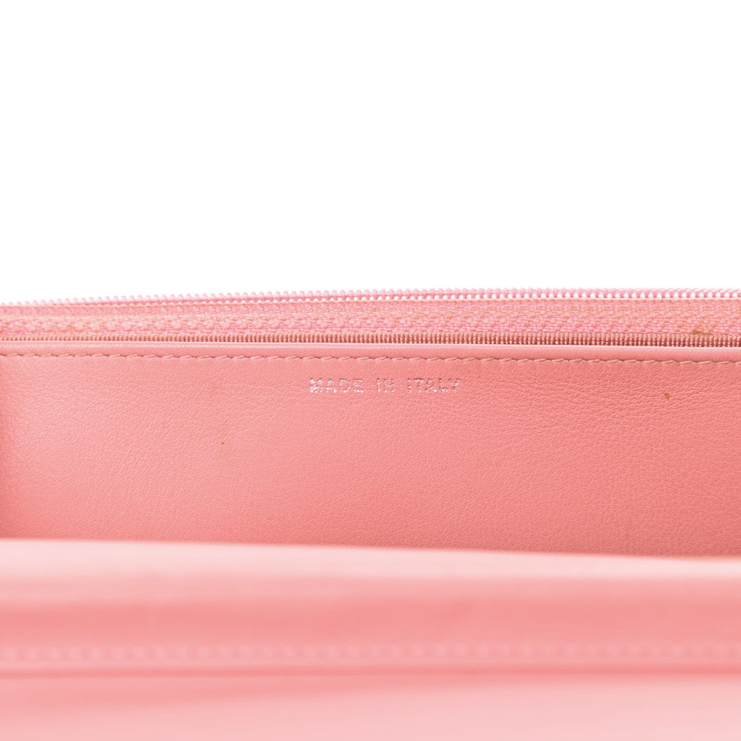 Patent Quilted Wallet On Chain WOC Coral