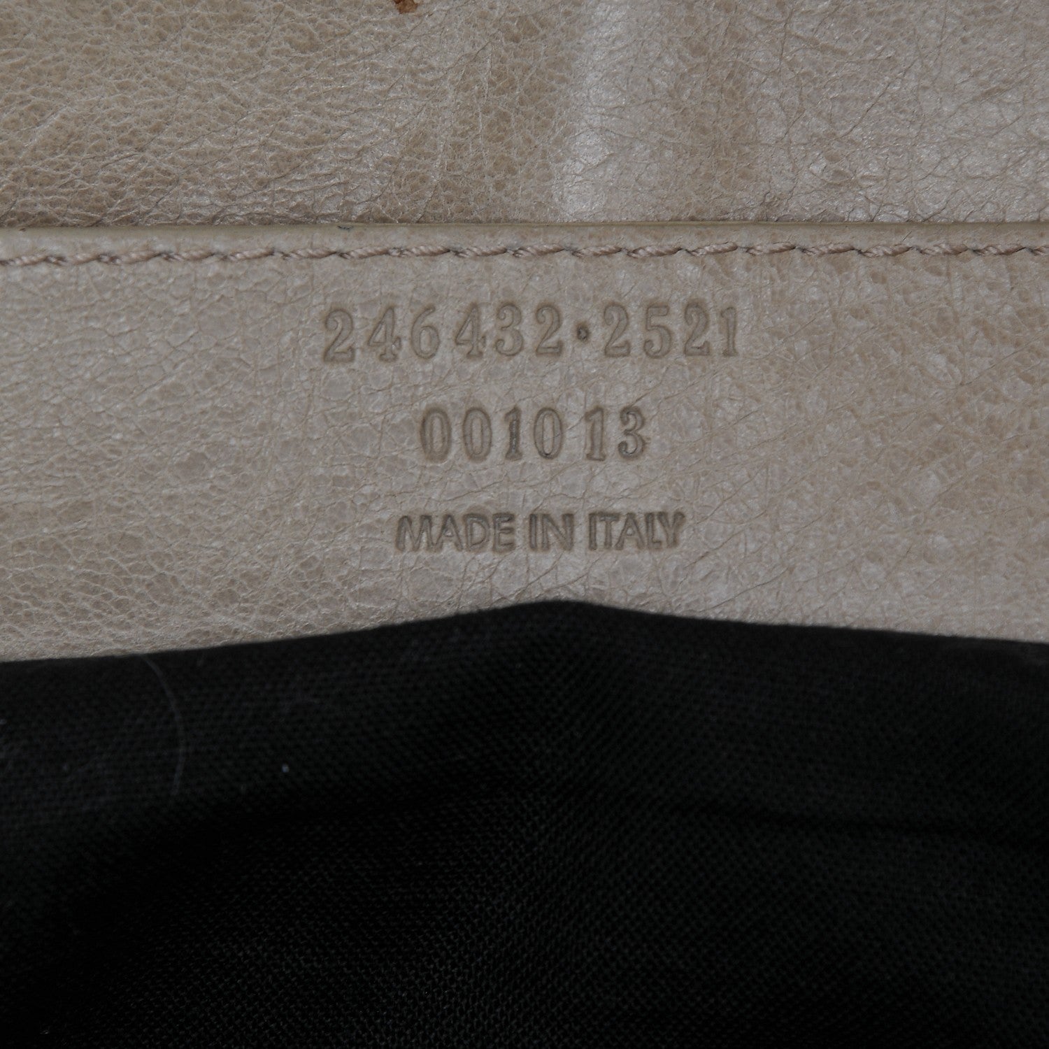 Balenciaga Agneau Folk Messenger Sahara 8 of 8