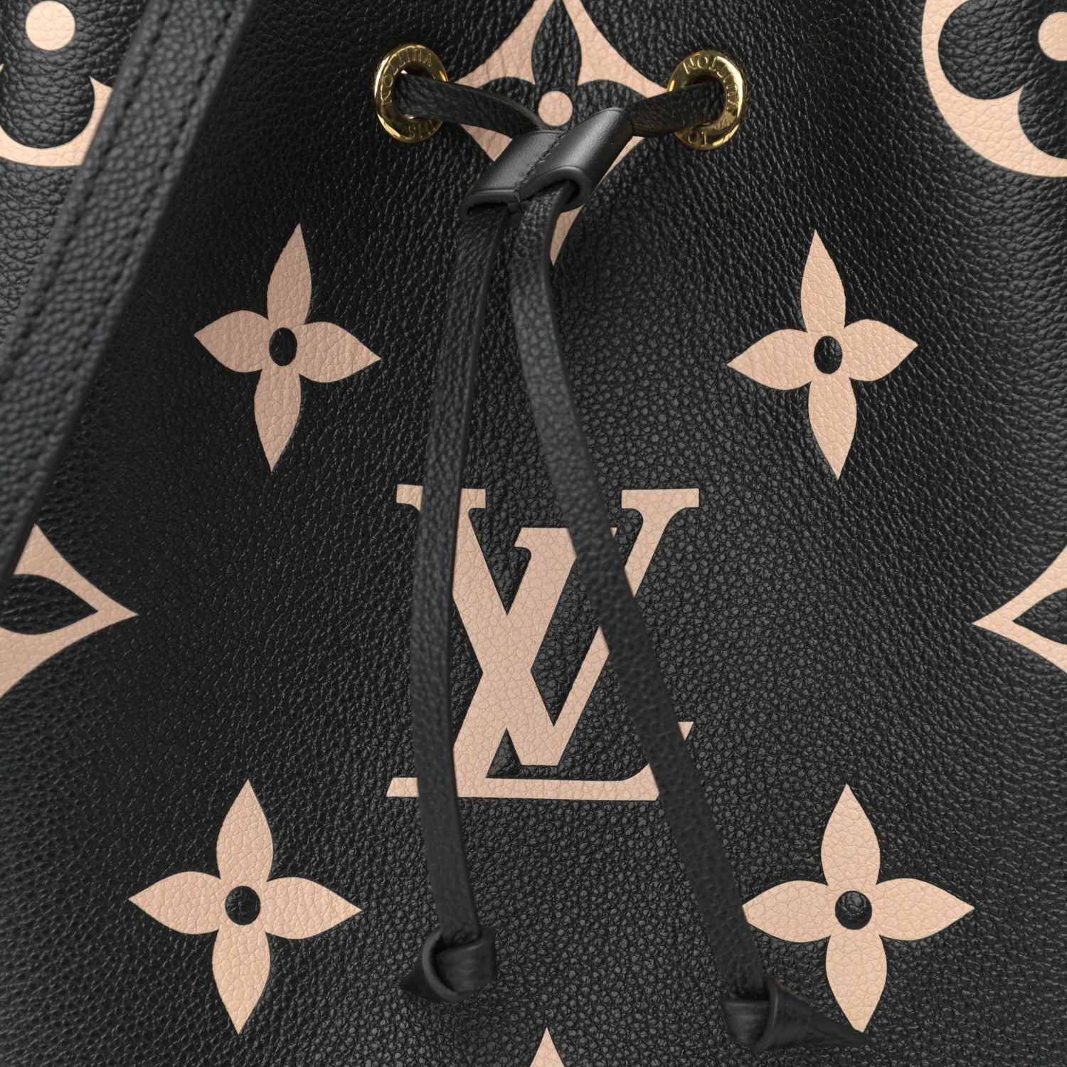 Louis Vuitton Empreinte Monogram Giant Neonoe MM Black Beige 9 of 12