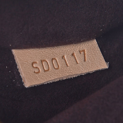 Louis Vuitton Monogram Pochette Metis 8 of 8
