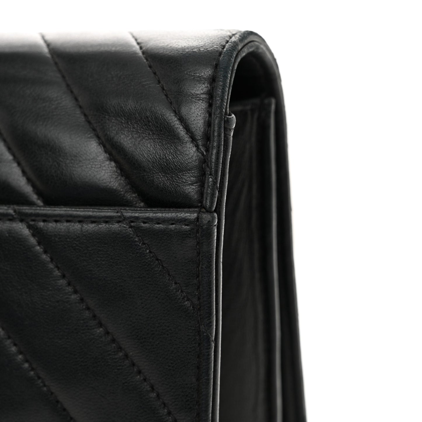 Lambskin Chevron Quilted Flap Black