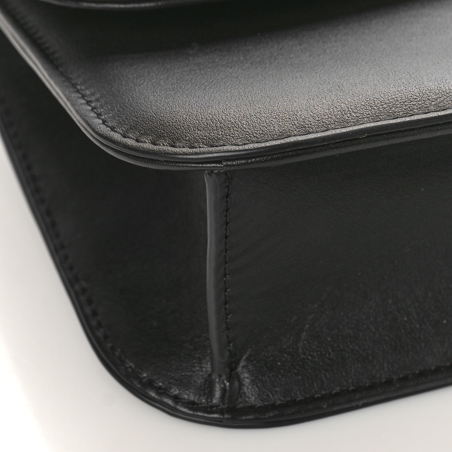 Valentino Garavani Vitello Medium Glam Lock Rockstud Flap Black 7 of 8