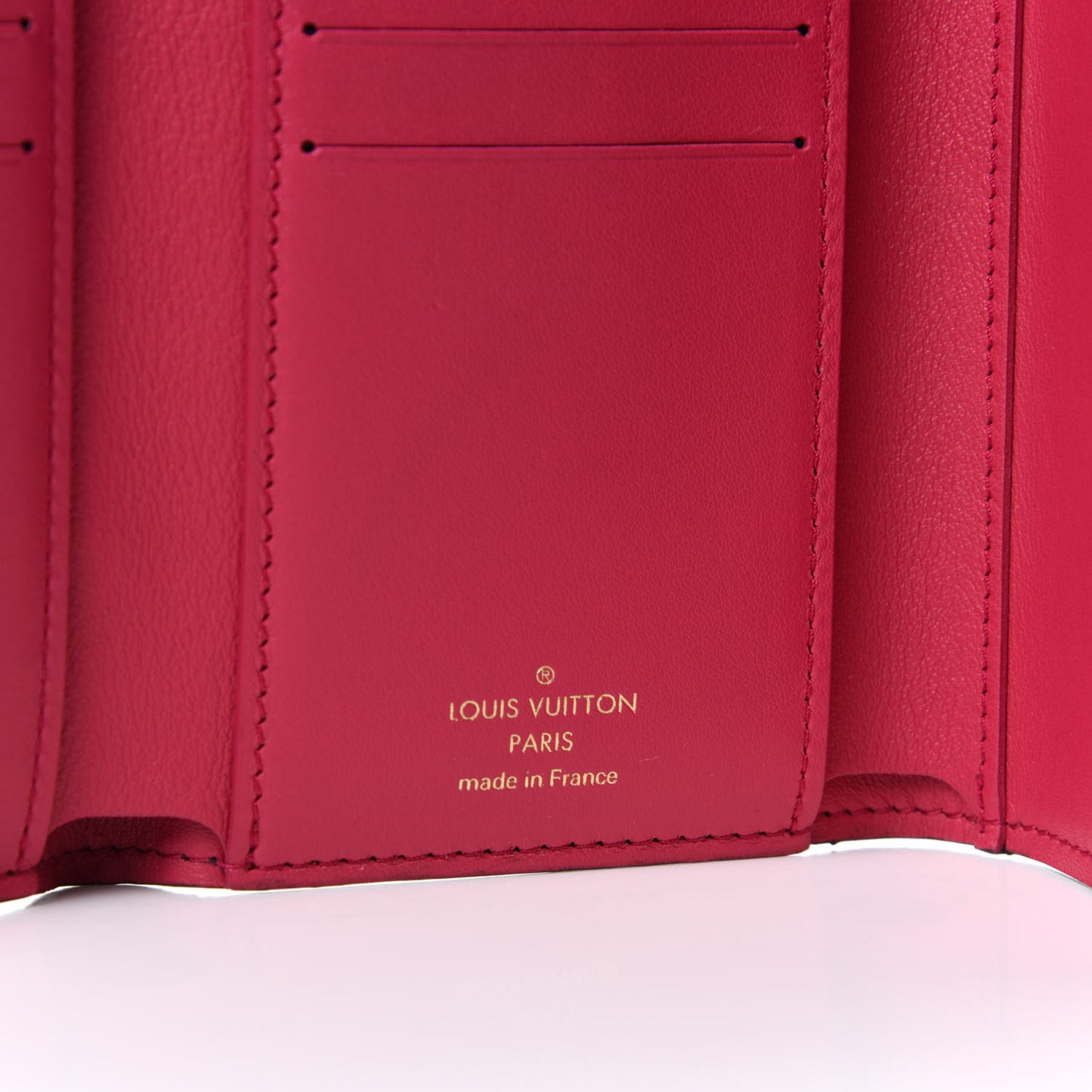 Taurillon Capucines Compact Wallet Black
