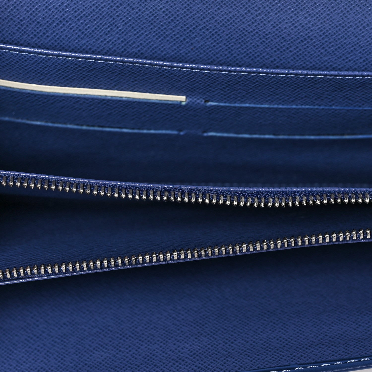 Louis Vuitton Epi Sarah Wallet Myrtille 5 of 7