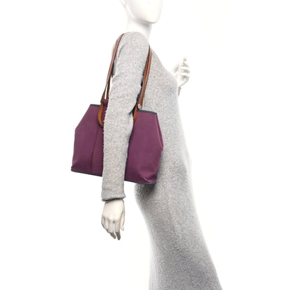 Hermes Toile Cabag 32 Cassis 2 of 11