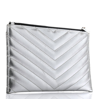Saint Laurent Metallic Grain De Poudre Matelasse Chevron Monogram Bill Pouch Argento 2 of 6
