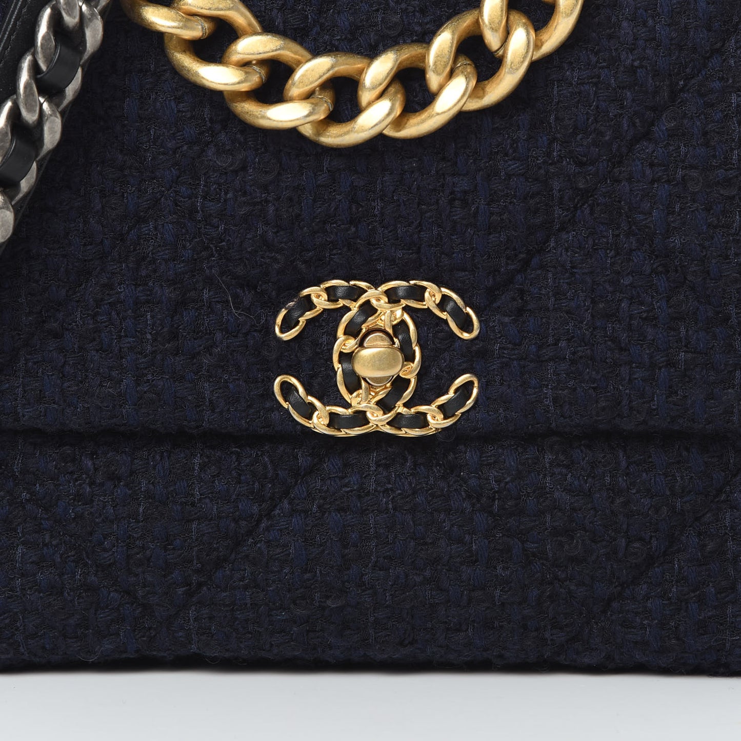 Tweed Quilted Large 19 Flap Navy Blue