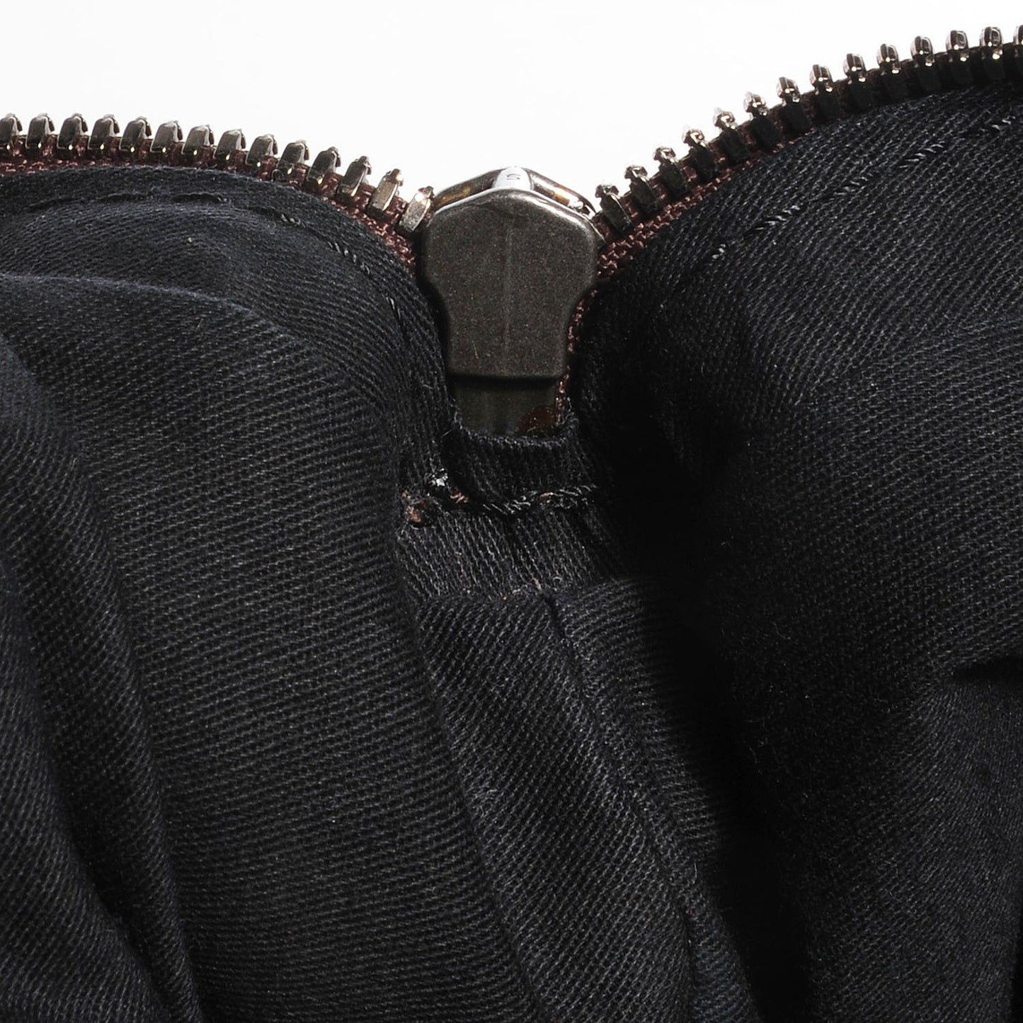 Pebbled Calfskin Large Nightingale Brown