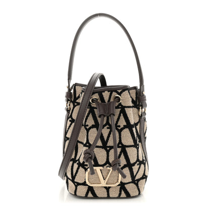 Valentino Garavani Toile Iconographe Nappa Mini Vlogo Signature Bucket Bag Naturale Black Fondant 1 of 9
