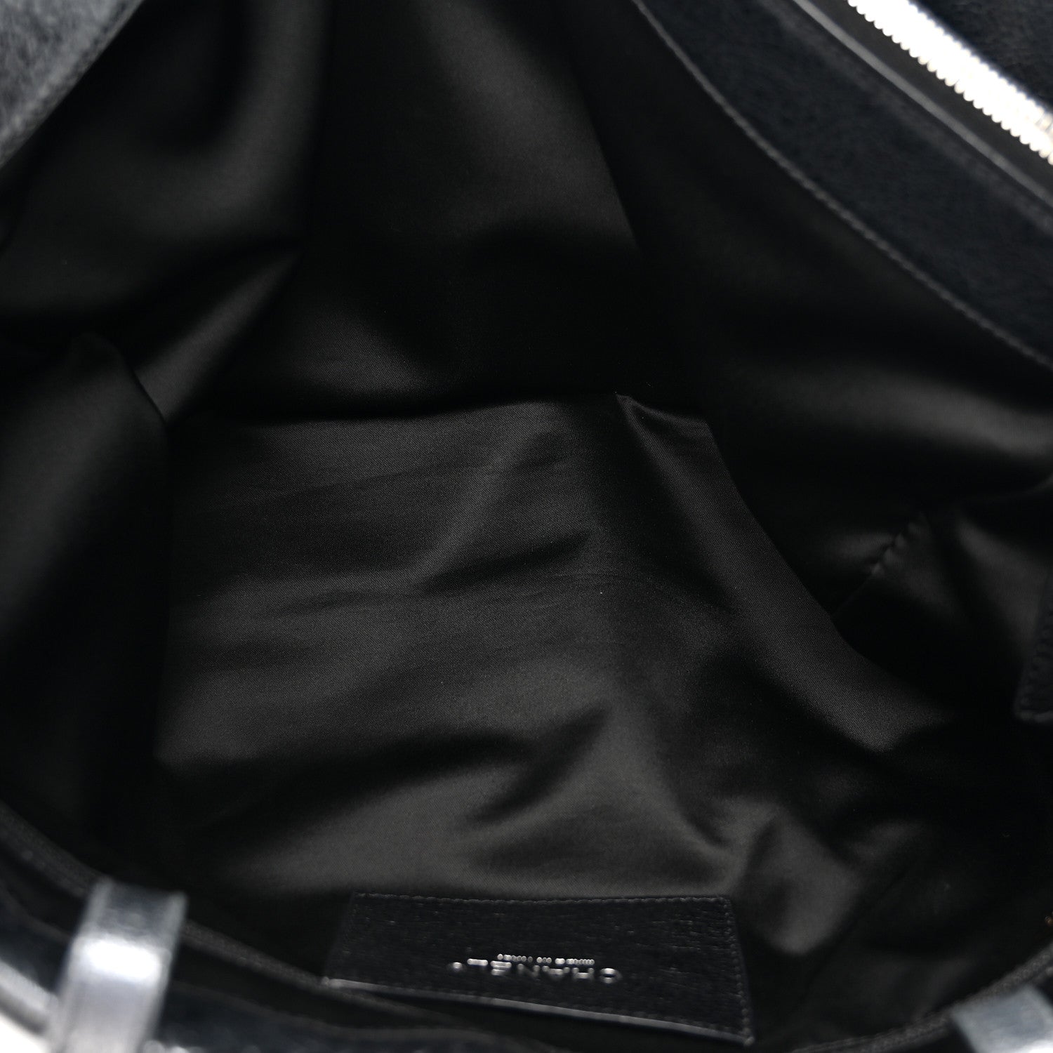 Chanel Glazed Calfskin Large On The Road Tote Black 6 of 11