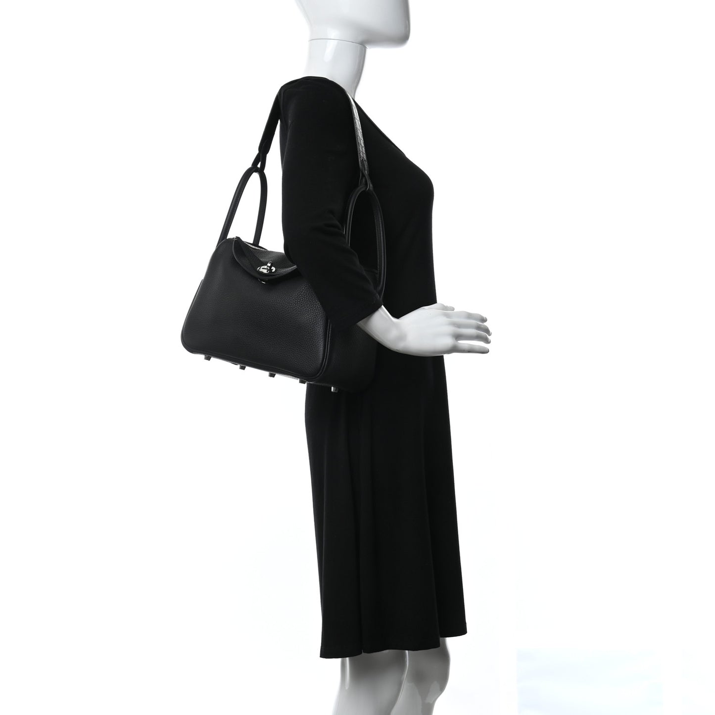 Taurillon Clemence Matte Niloticus Crocodile Touch Lindy 26 Black