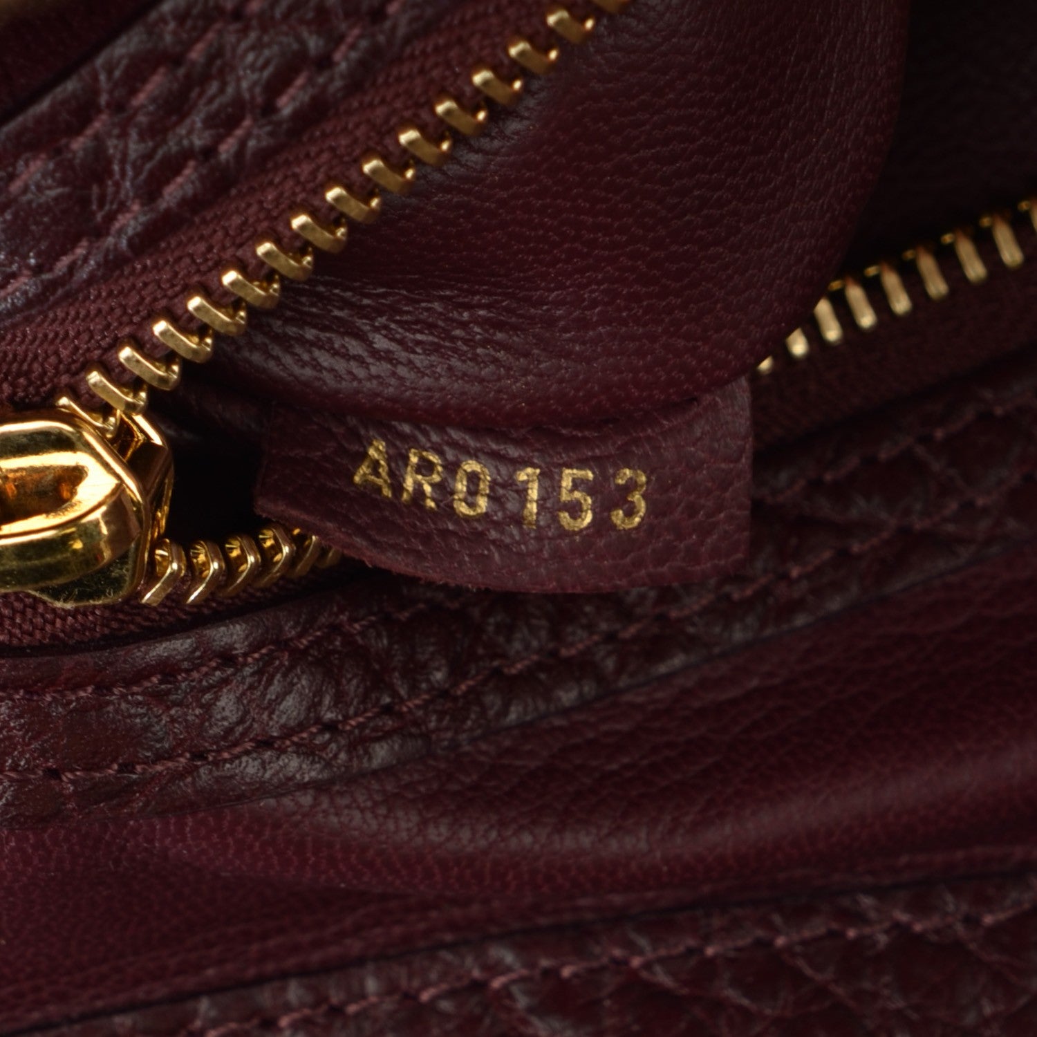 Louis Vuitton Ostrich Lizard Majestueux Tote MM Bordeaux 7 of 7
