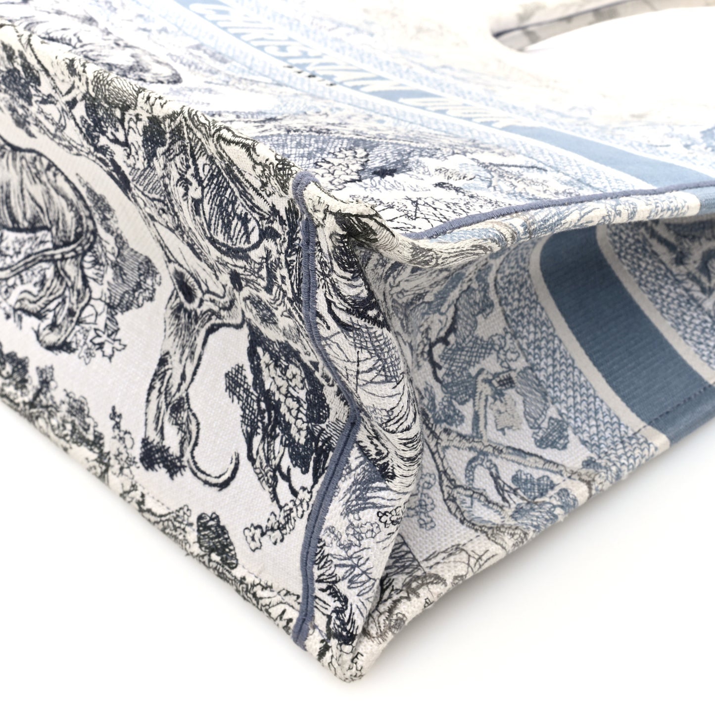 Gradient Canvas Embroidered Large Dioriviera Toile De Jouy Book Tote Blue