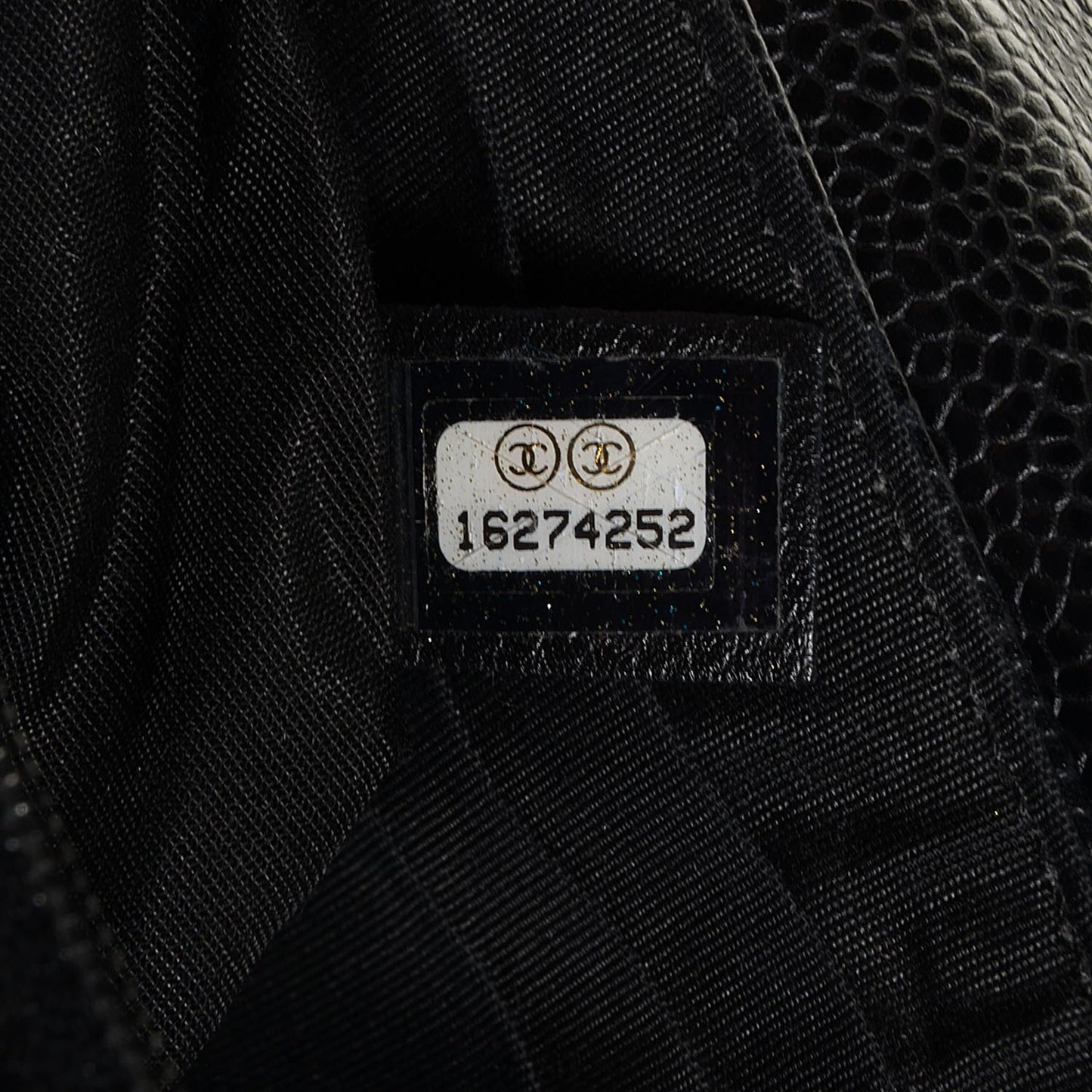 Caviar Half Moon Wallet On Chain WOC Black