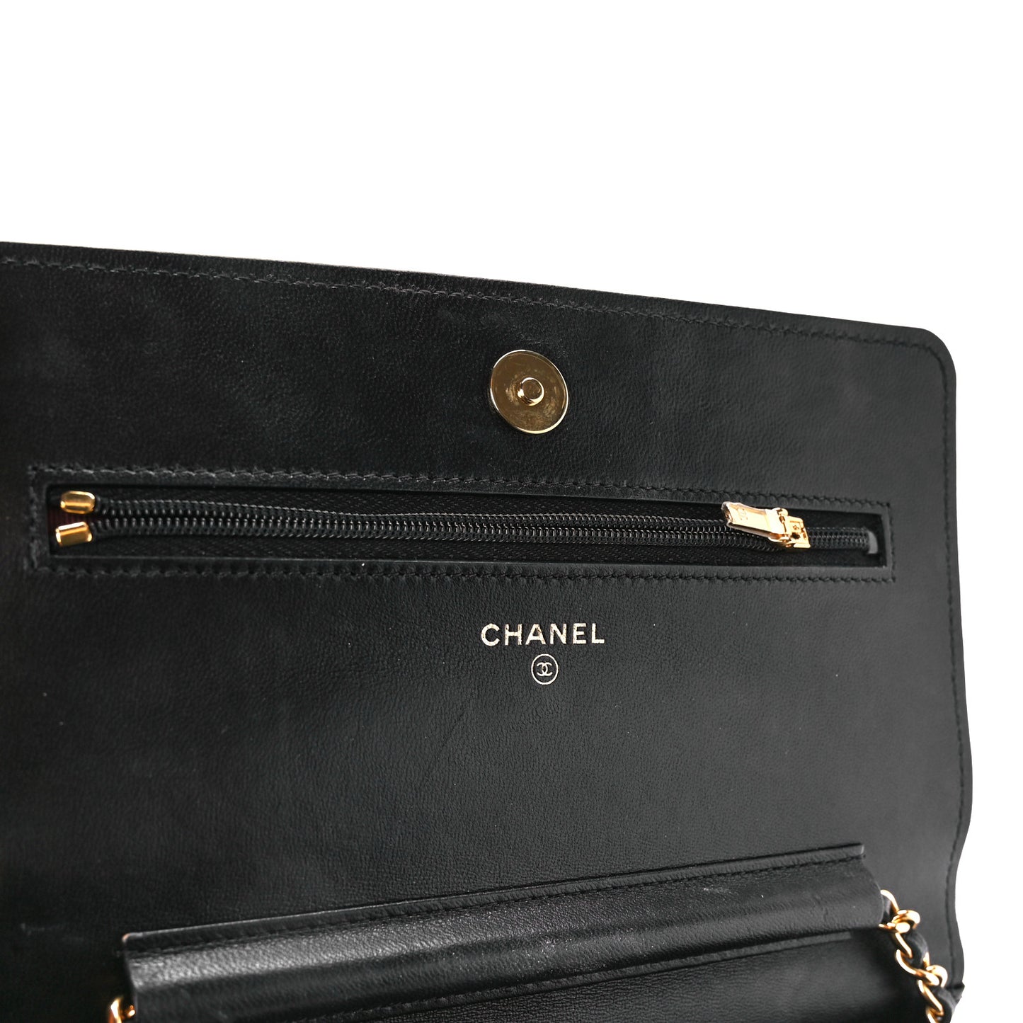 Lambskin Quilted Wallet On Chain WOC Black