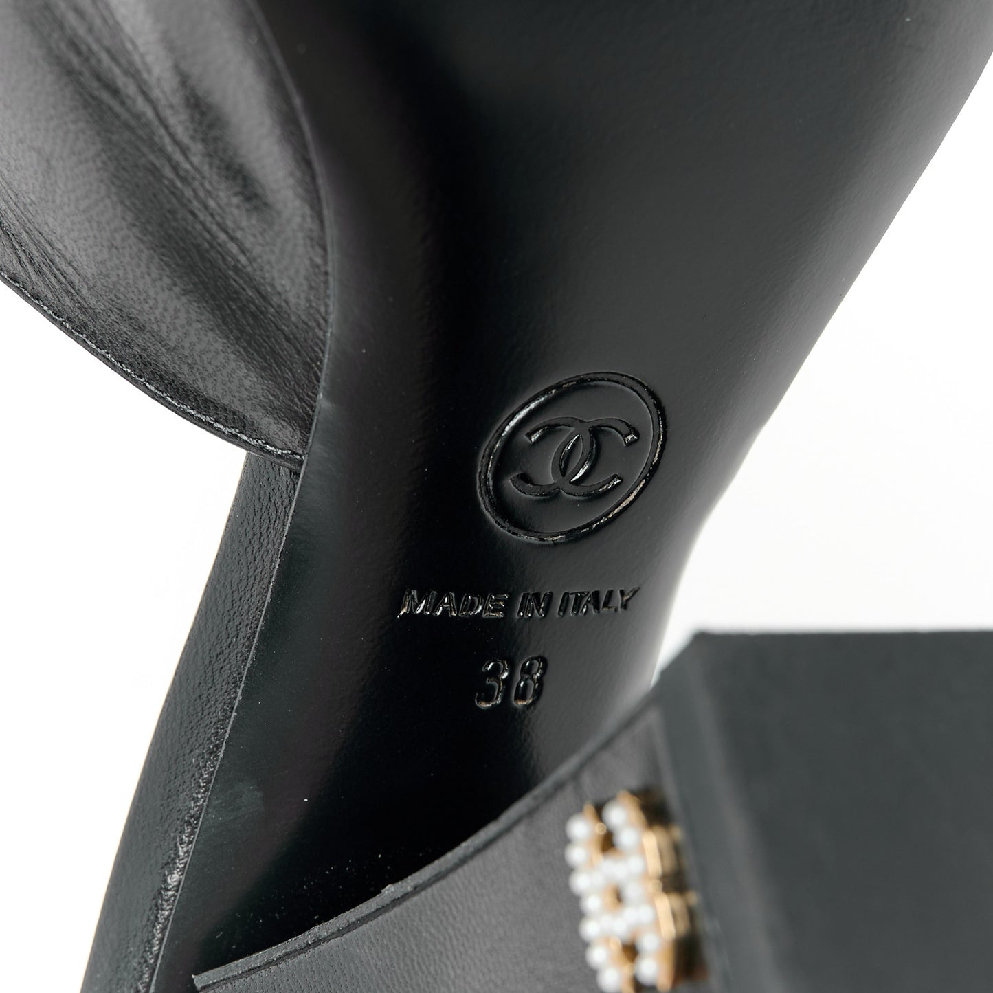 Shiny Goatskin Pearl Mule Sandals 38 Black