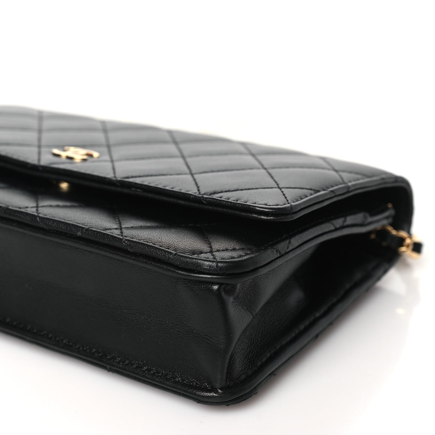 Lambskin Quilted Wallet On Chain WOC Black