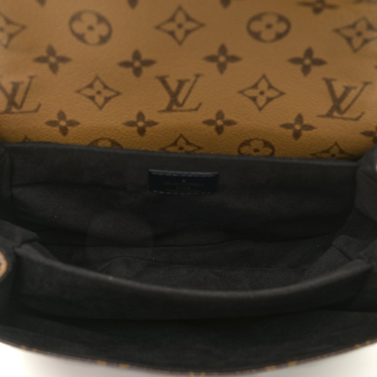 Reverse Monogram Pochette Metis