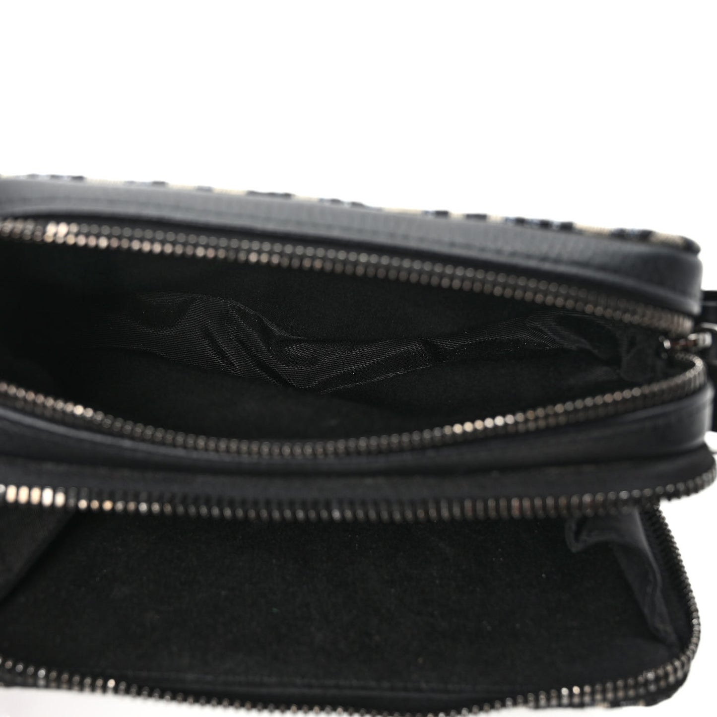 Oblique Messenger Pouch Black