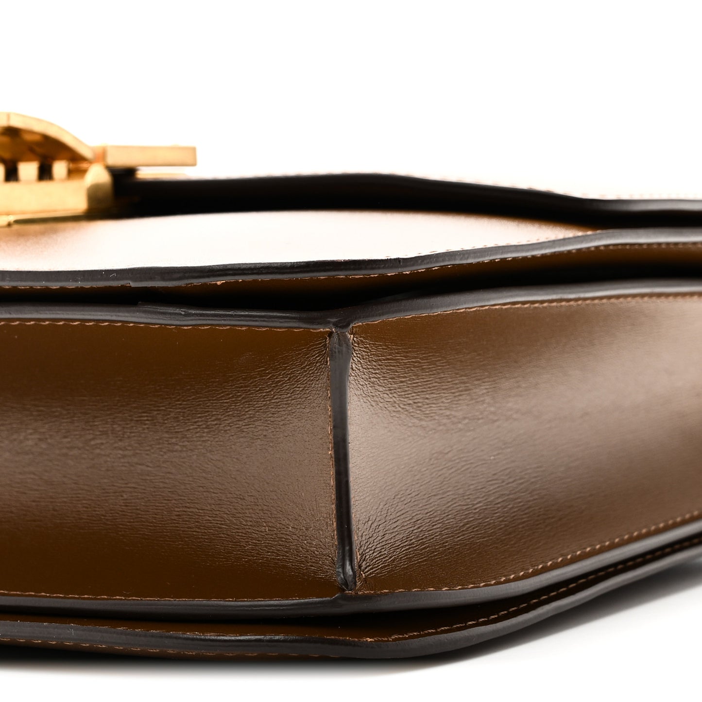 Box Calfskin Medium Classic Box Flap Bag Camel