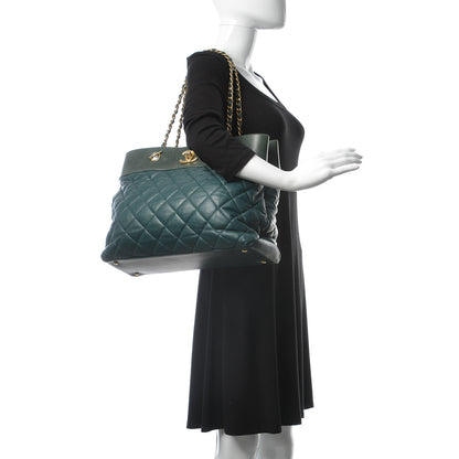 Chanel Calfskin Quilted Large Soft Elegance Tote Green 2 of 12