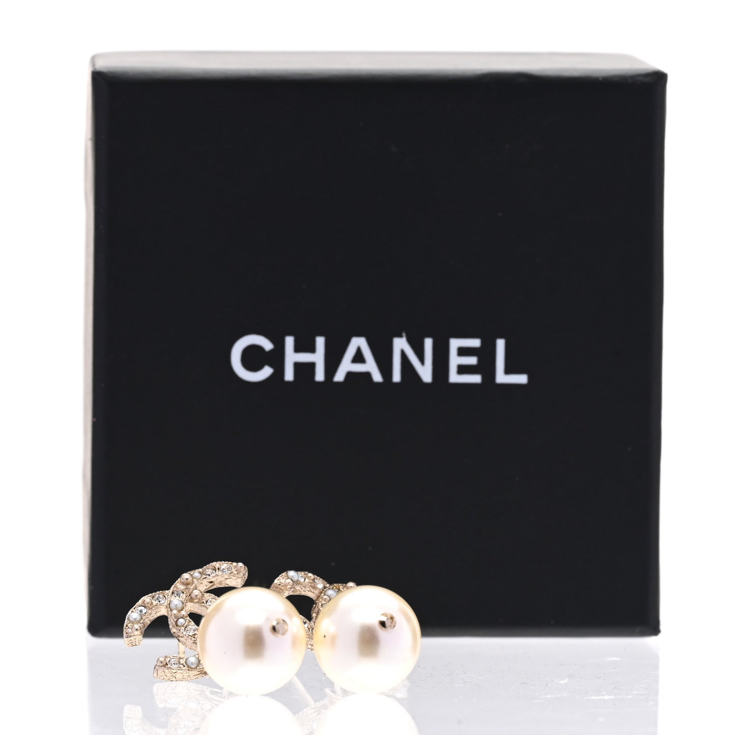 Crystal Pearl CC Drop Earrings Gold Pearly White