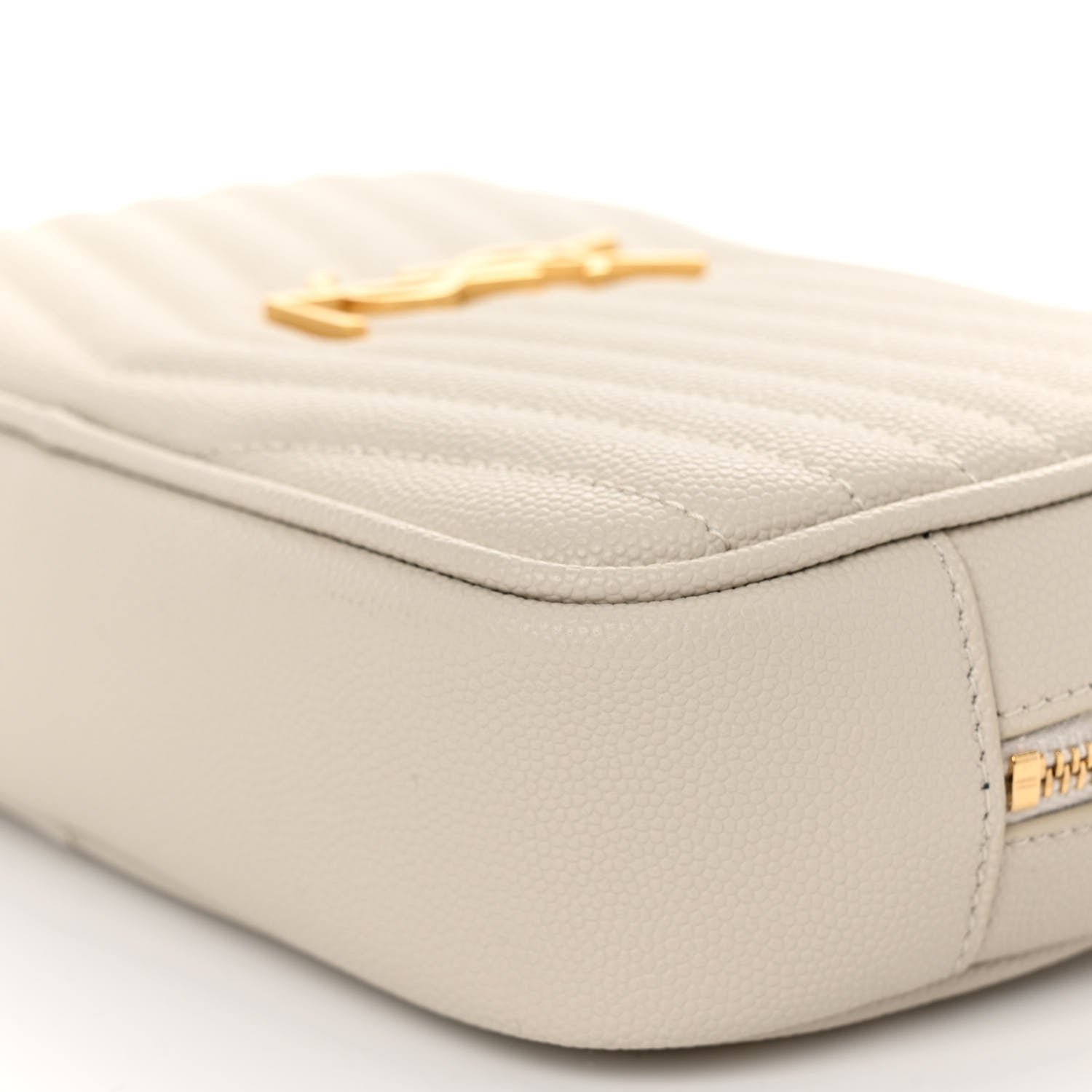 Saint Laurent Grain De Poudre Matelasse Monogram Mini Lou Camera Bag Crema Soft 9 of 10