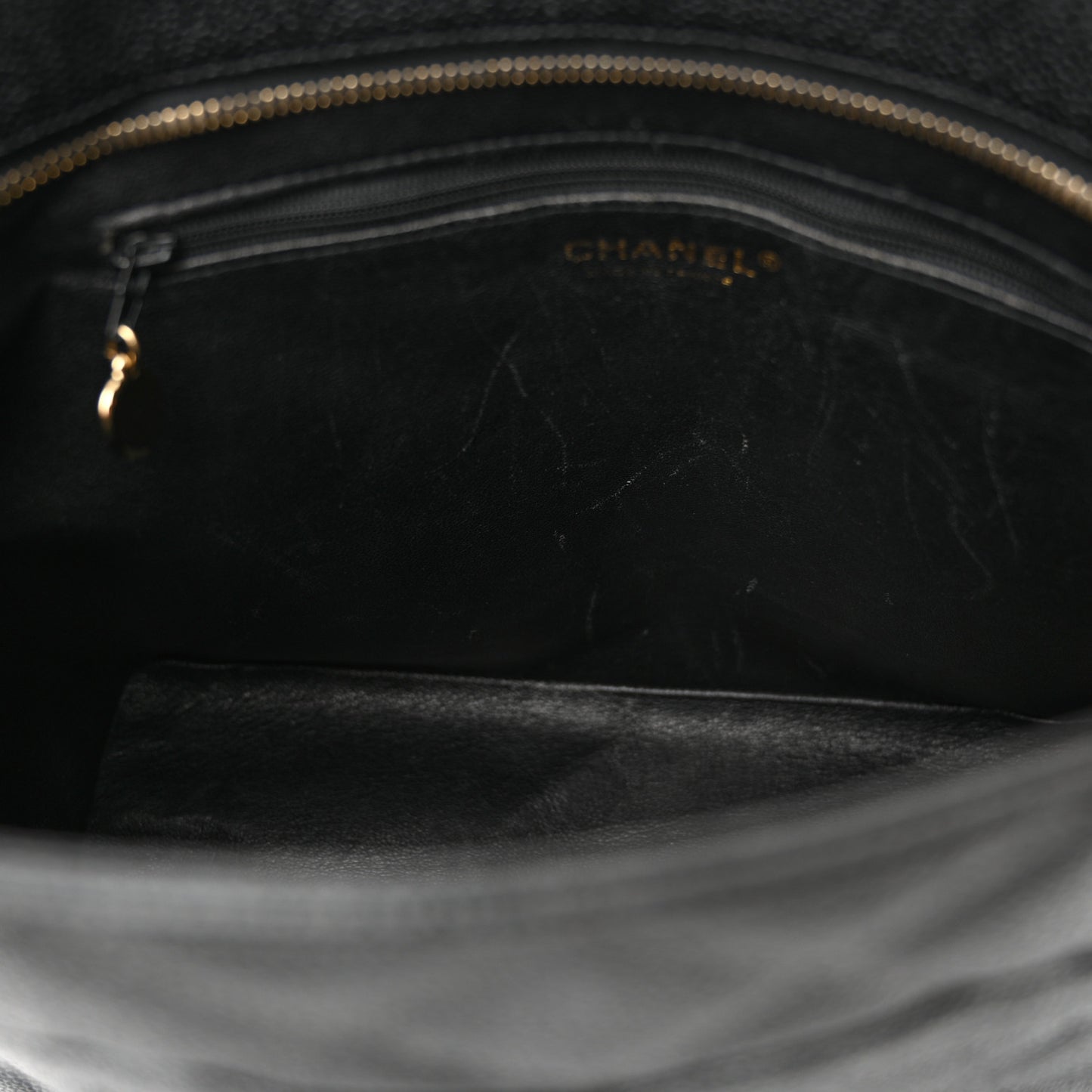 Caviar Quilted Medallion Tote Black