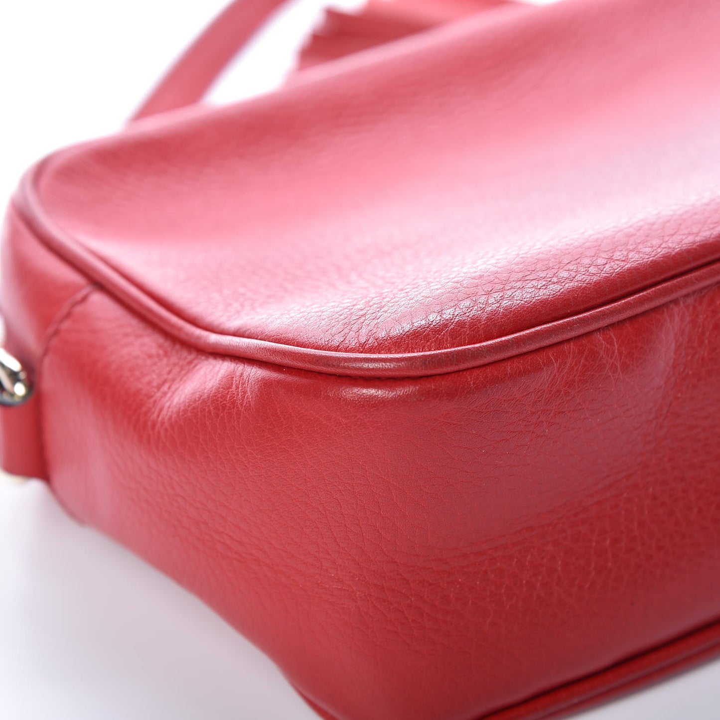 Pebbled Calfskin Small Soho Disco Bag Tabasco Red