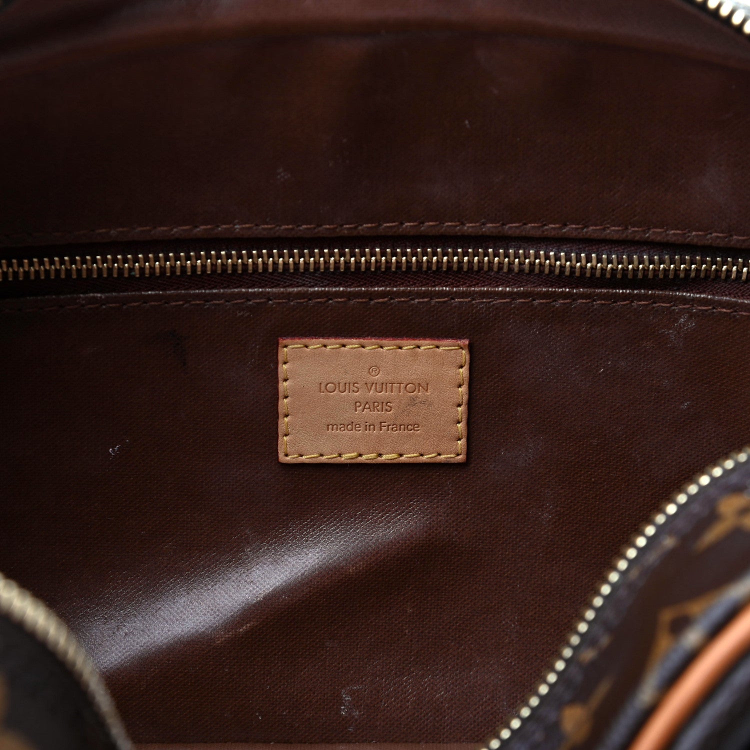 Louis Vuitton Monogram Toiletry Bag 25 6 of 12