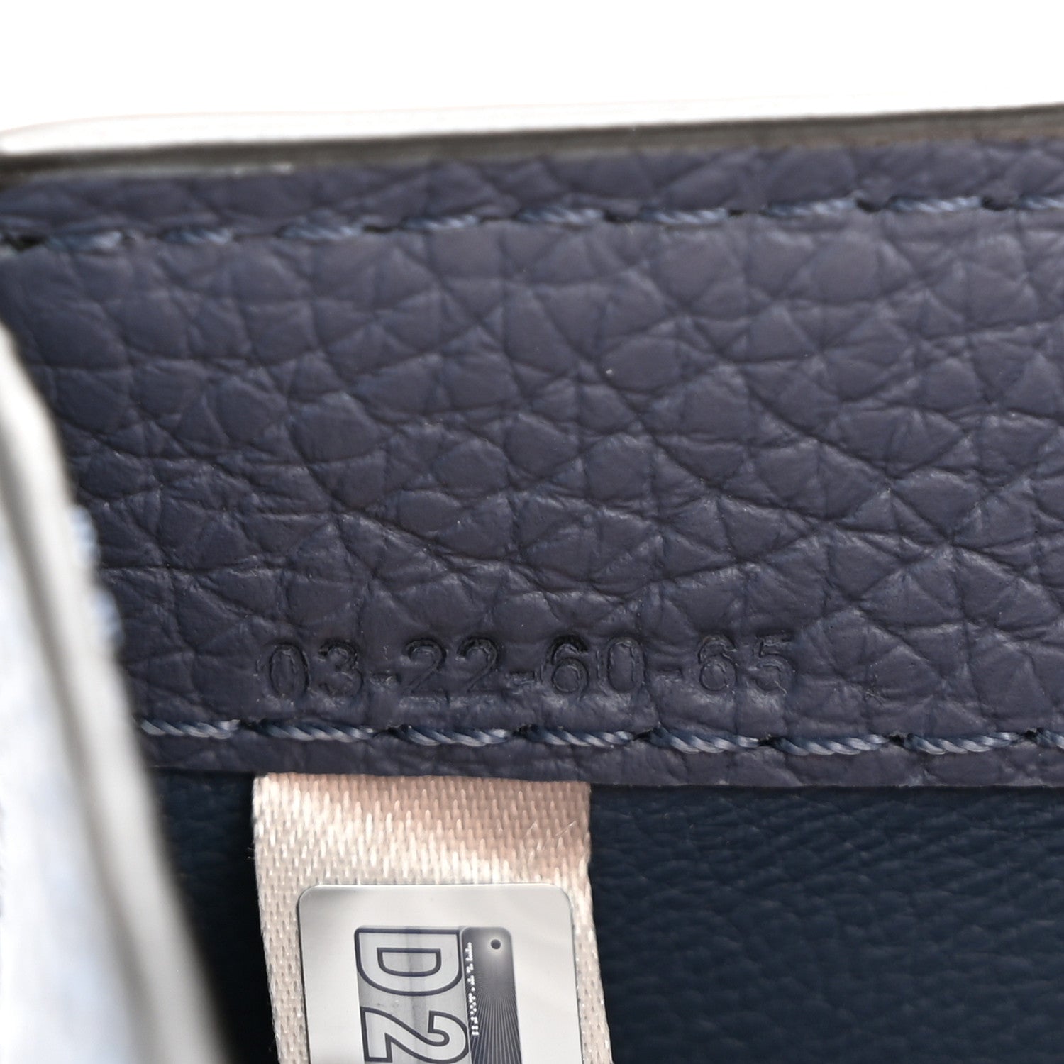Chloe Grained Calfskin Marcie Compact Wallet Royal Navy 8 of 11