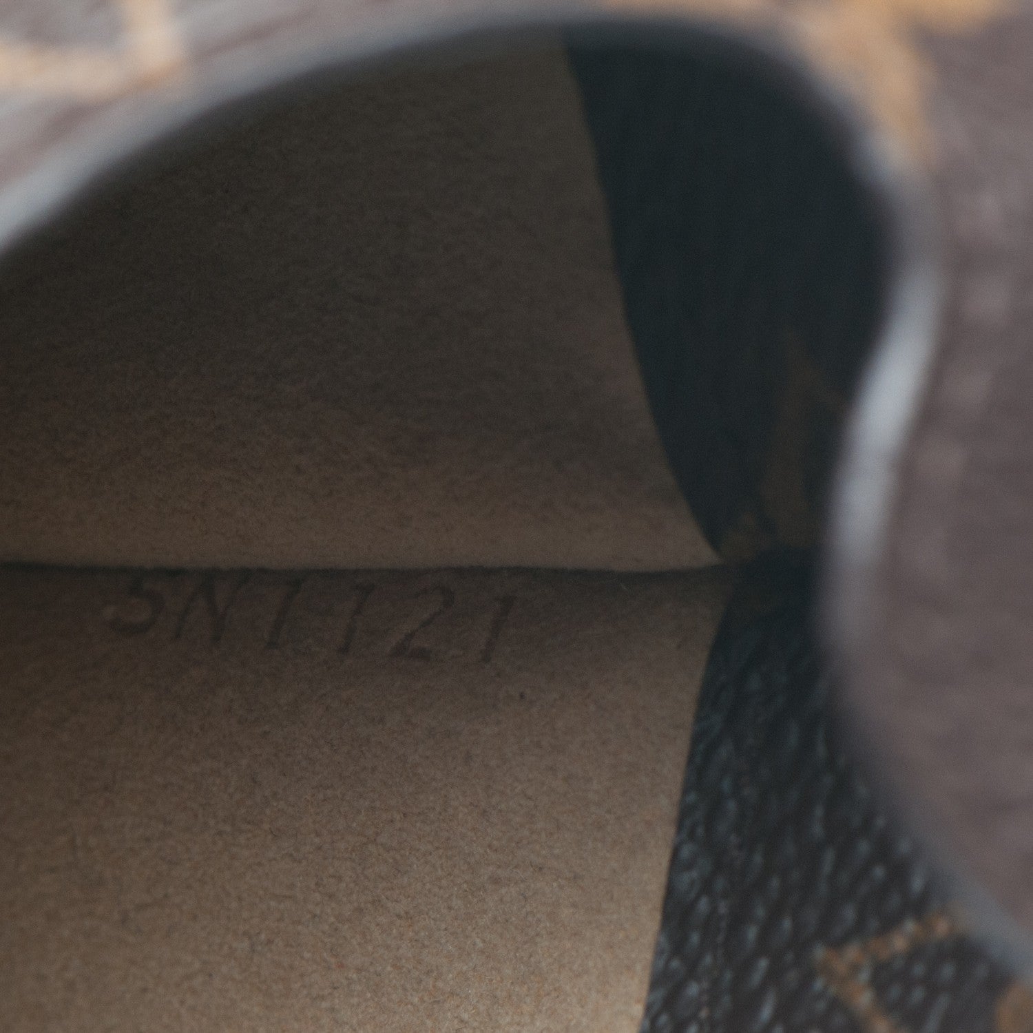 Louis Vuitton Monogram Sunglasses Case MM 6 of 6