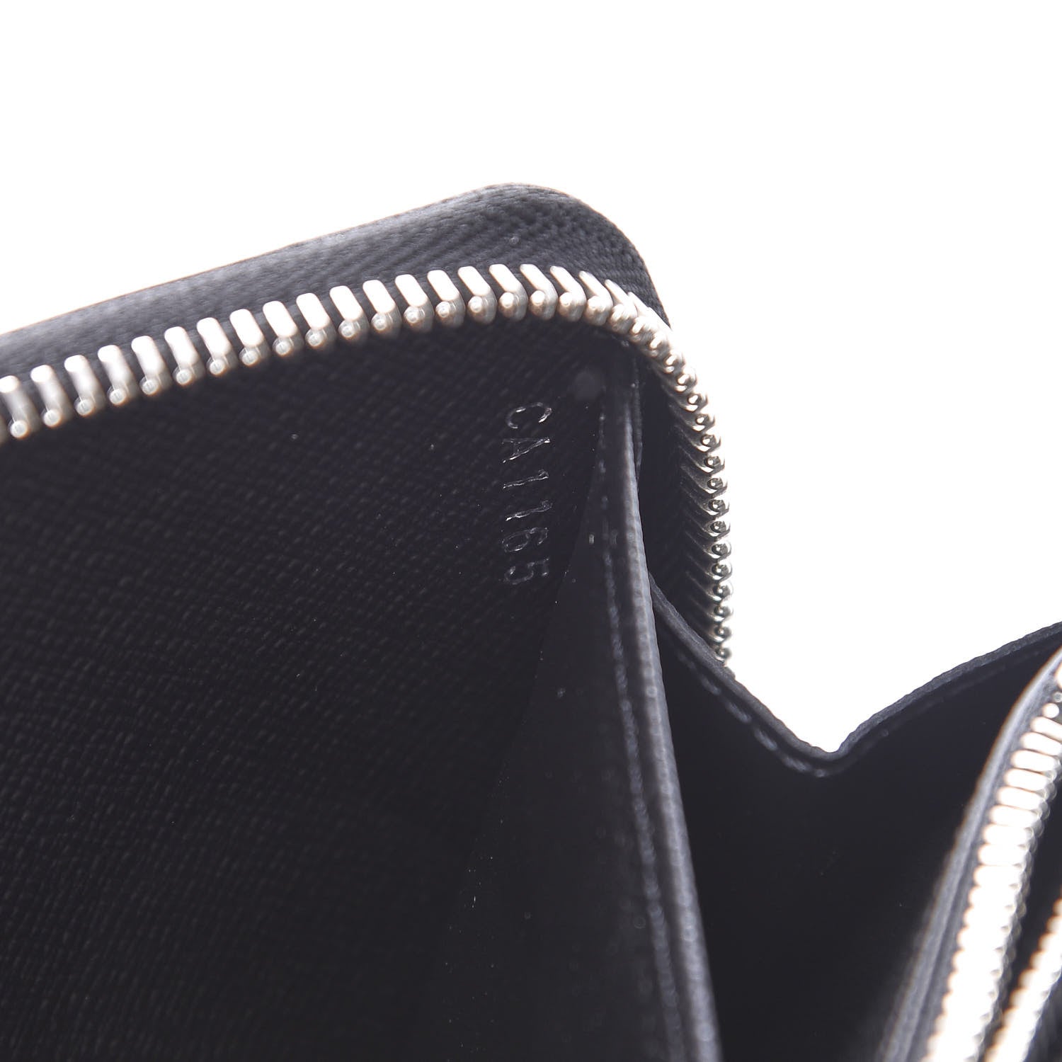 Louis Vuitton Epi Zippy Wallet Black 7 of 8