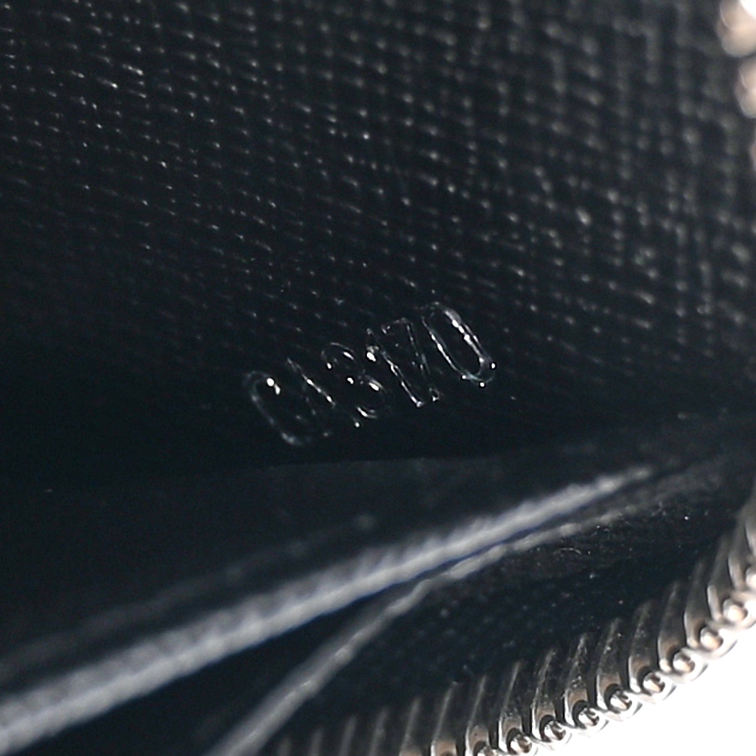 Louis Vuitton Epi Electric Zippy Wallet Black 7 of 11