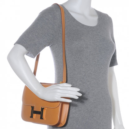 Hermes Vache Natural Constance 23 2 of 9