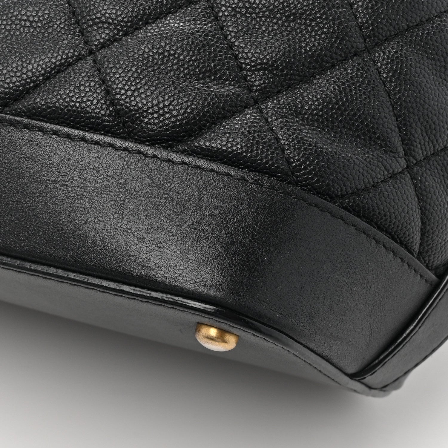 Chanel Caviar Lambskin Quilted Casual Style Hobo Black 12 of 13