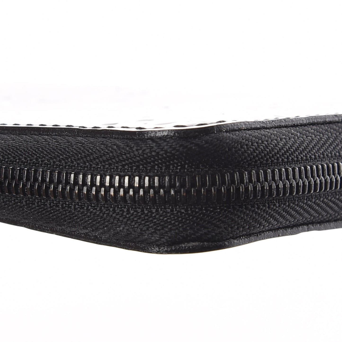 Vernis Zippy Coin Purse Wallet Noir Magnetique