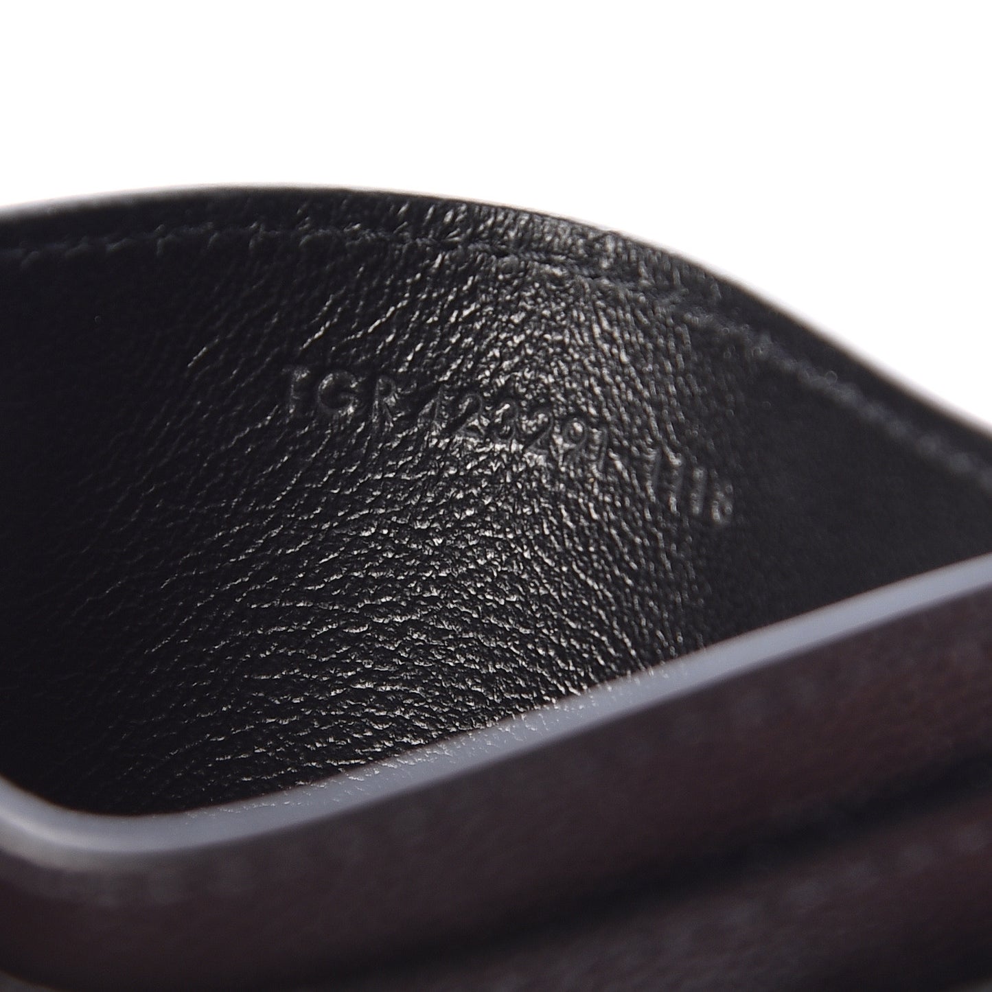 Grain De Poudre Matelasse Chevron Monogram Credit Card Case Black