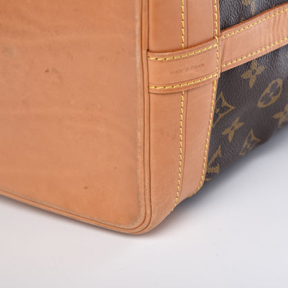 Louis Vuitton Monogram Noe 15 of 17