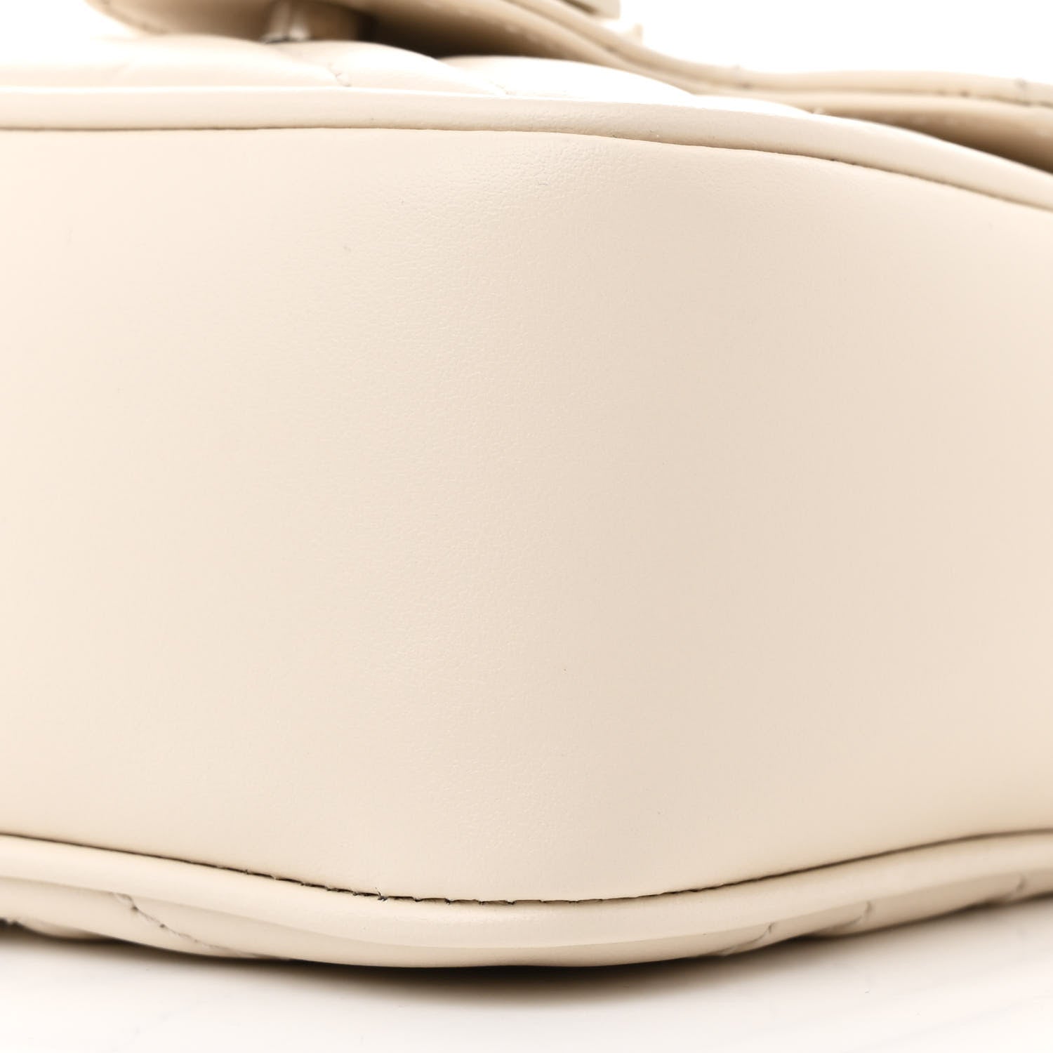 Gucci Calfskin Matelasse Monochrome GG Marmont Chain Mini Belt Bag Mystic White 10 of 11