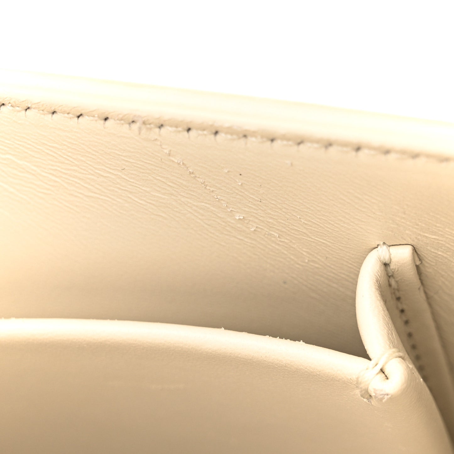 Grained Calfskin 30 Montaigne Flap Bag Latte