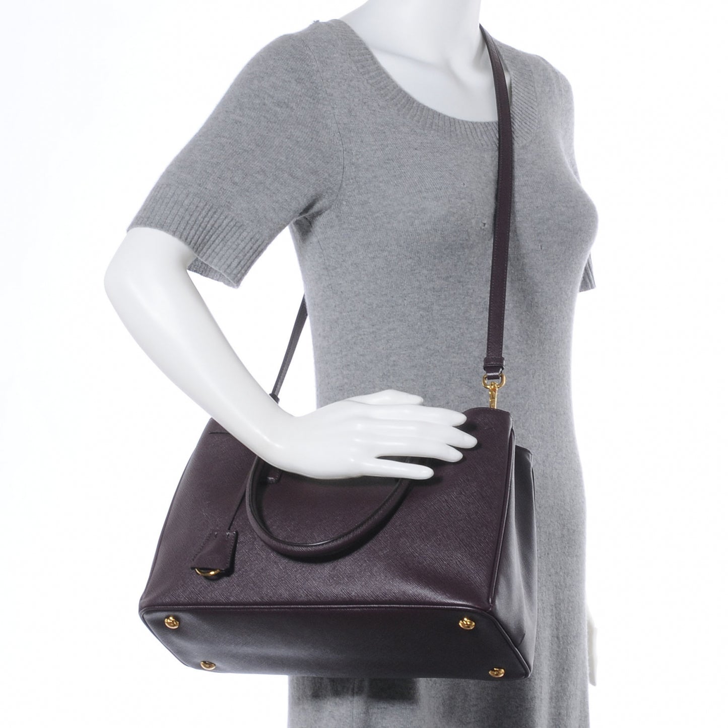 Saffiano Lux Medium Tote Bordeaux