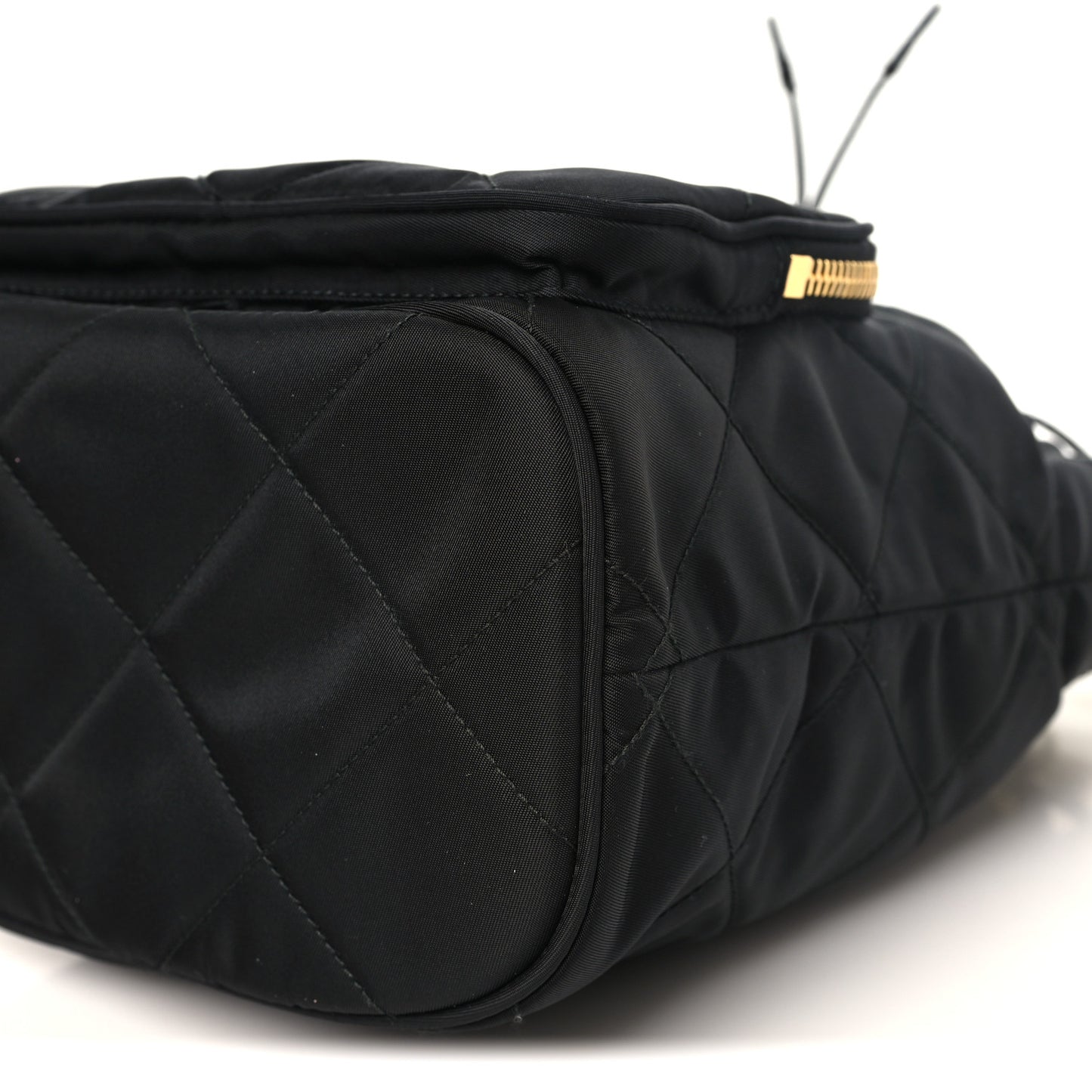 Re-Nylon Saffiano Stitched Re-Edition 1995 Chaine Drawstring Bucket Bag Black