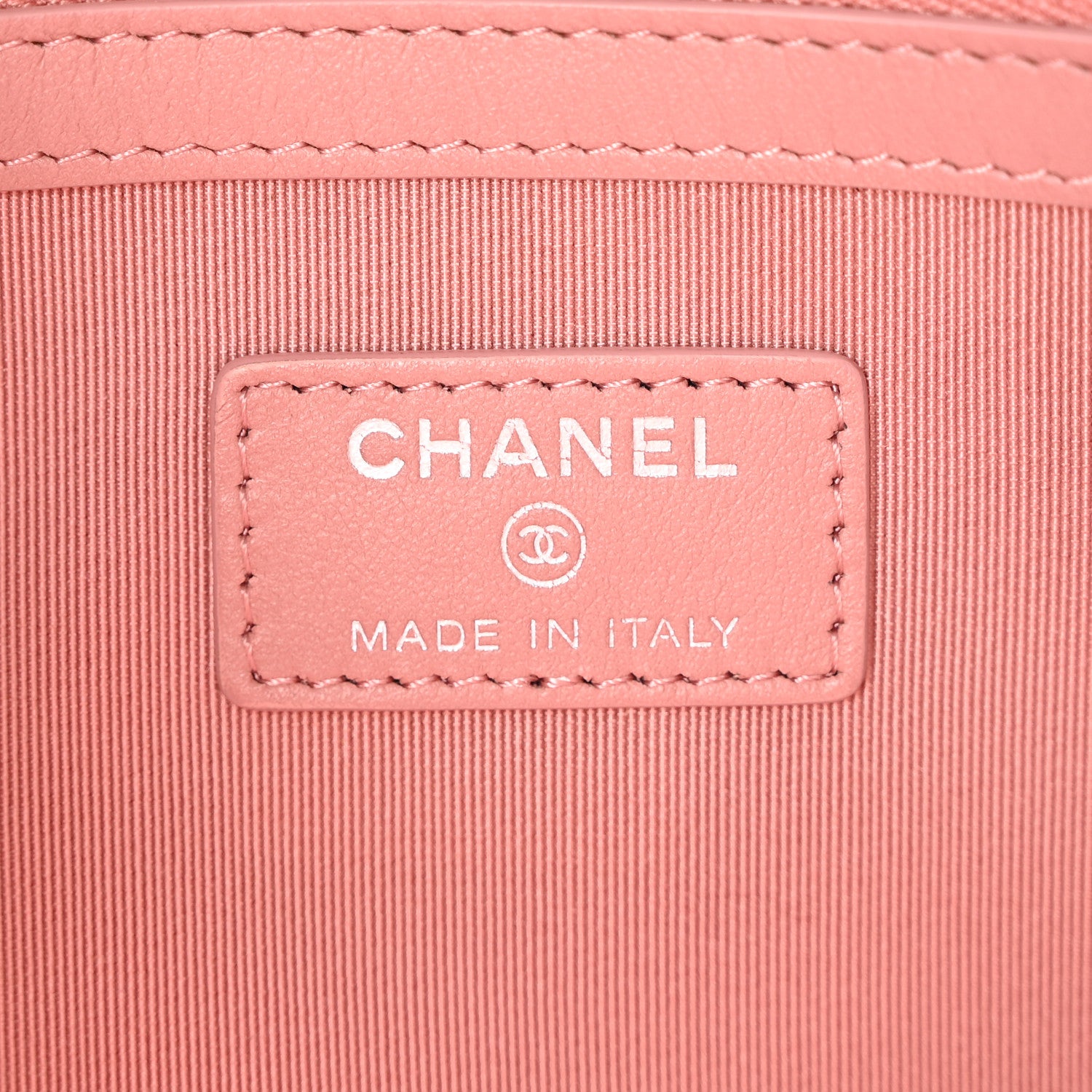 Chanel Ombre Patent Calfskin Quilted Medium Cosmetic Case Pink White 6 of 9