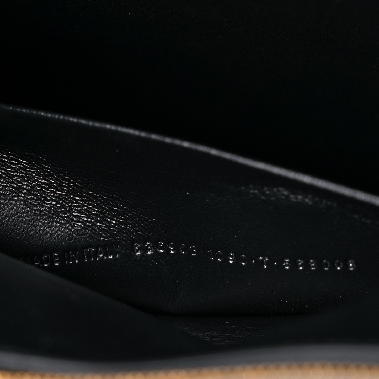 Calfskin Logo Medium Cash Pouch With Handle Black White