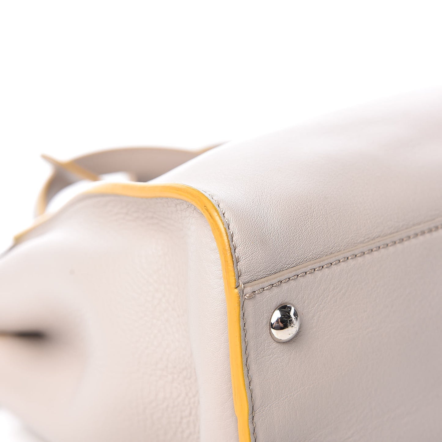 Vitello Seta Burro Medium Peekaboo Iconic Satchel Grigio Polvere Mattone