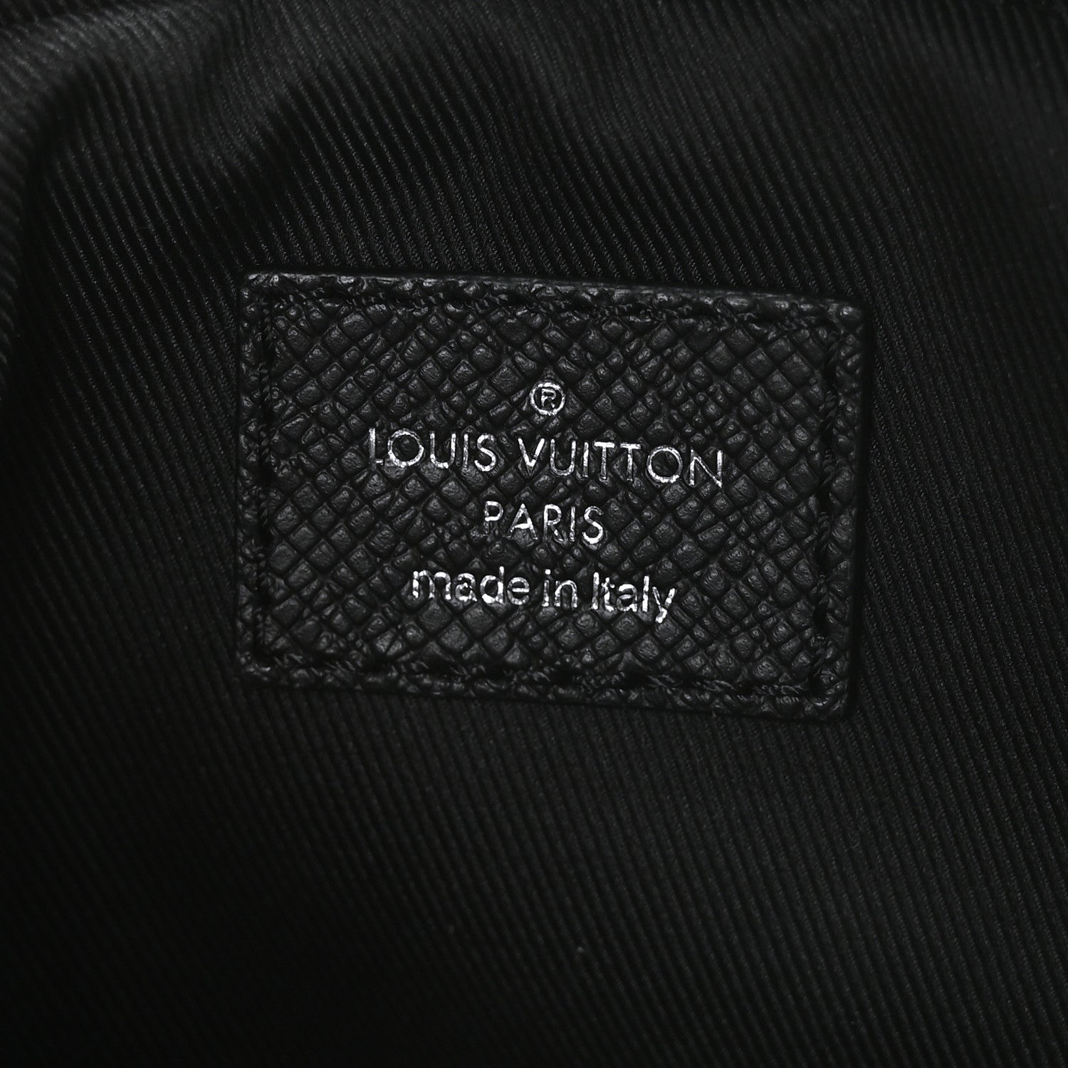 Louis Vuitton Taiga Monogram Outdoor Bumbag Black 6 of 8