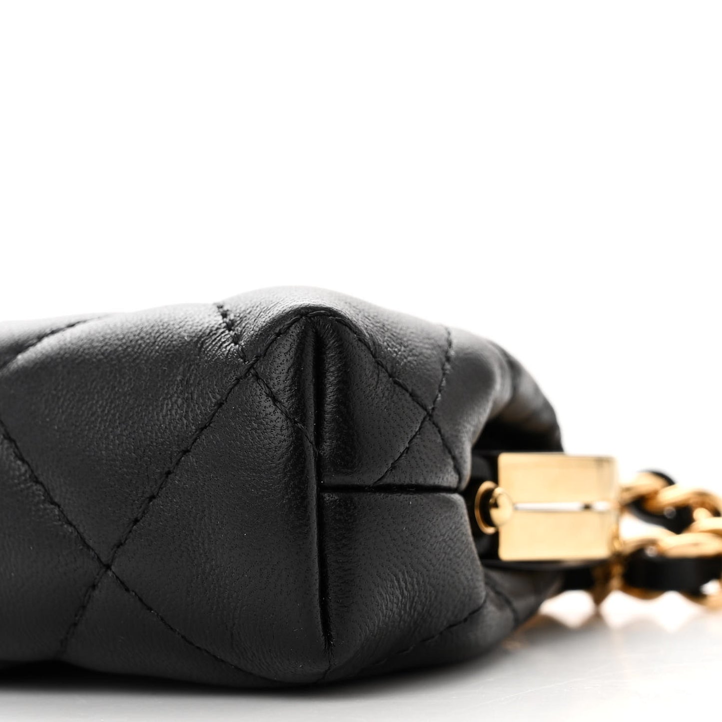 Lambskin Quilted Mini Kiss Lock Clutch With Chain Black
