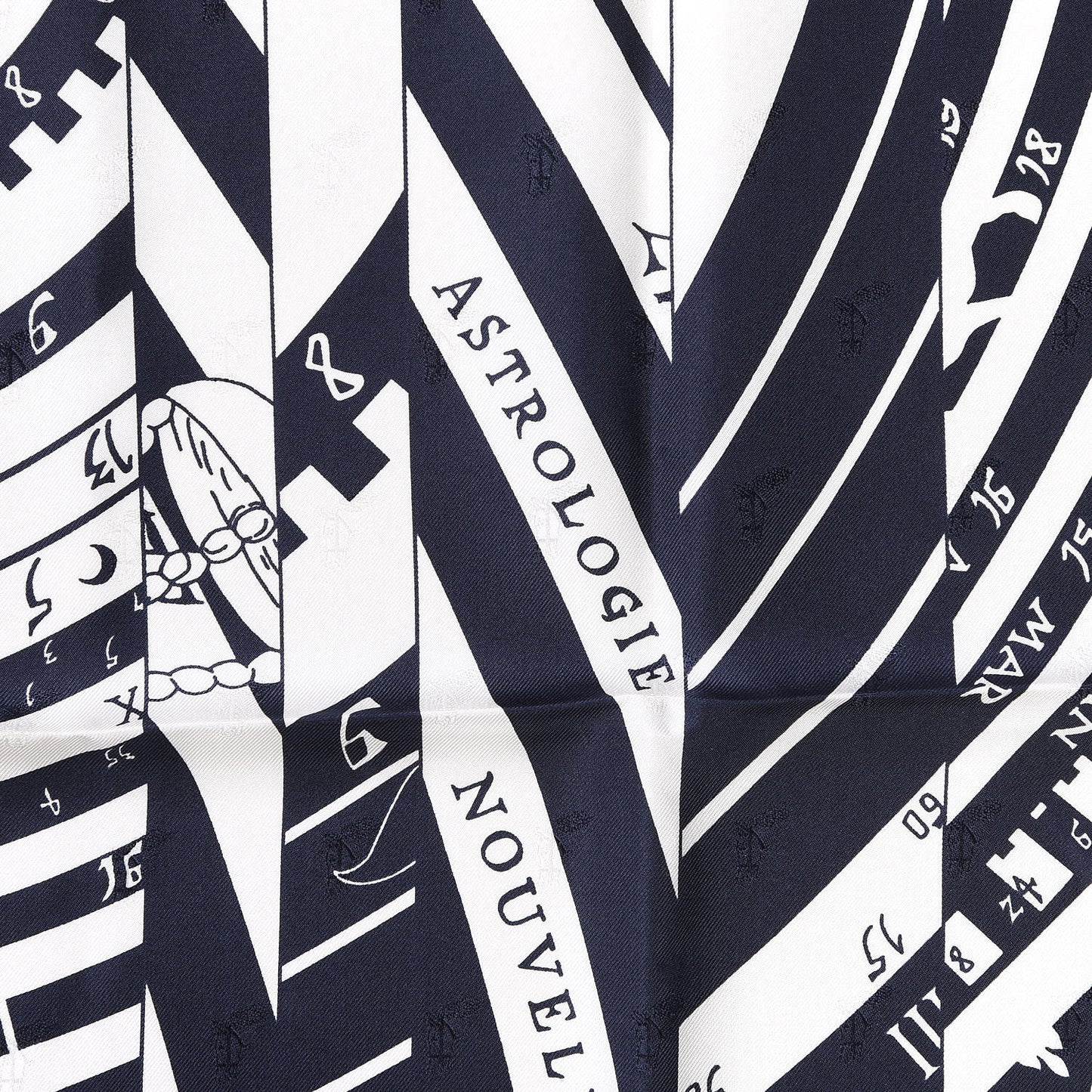 Silk Carre Astrologie Nouvelle Tattoo Scarf 90 Marine White